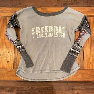 Free people graphic freedom thermal with elbow pads and sweater sleeves medium